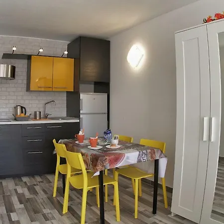 Ferienhaus Geremy's Awesome Studiio! *
